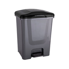 Plastic pedal trash can