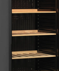Vitrină frigorifică verticală Tefcold CPV1380E, potrivită și pentru vin, 219 l