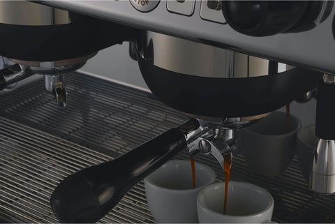 Compact espresso machine with 2 automatic groups, Casadio Undici